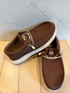 Reef Brown Canvas Slip-On Loafers